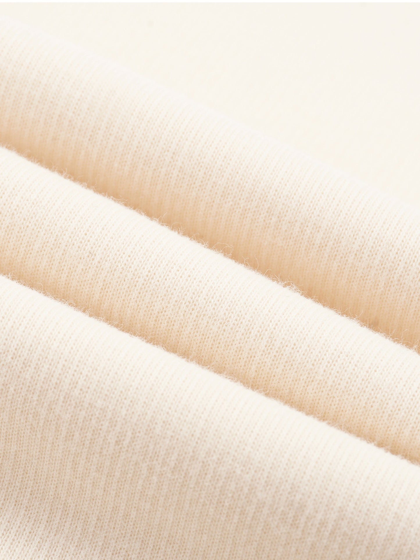 Knitted Round Neck Oversize Sweatshirt D o n e s t a t e