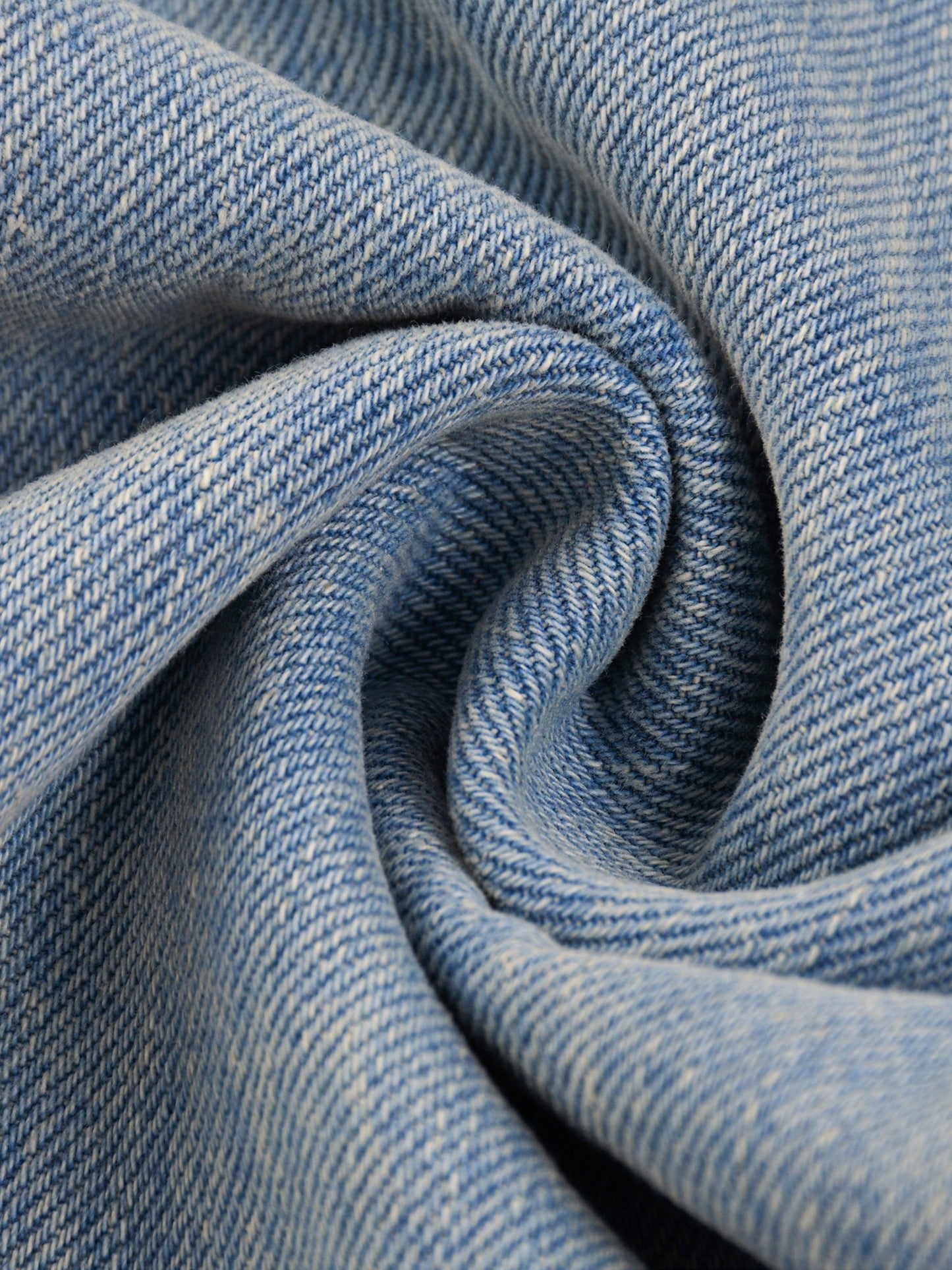 Sun Fade Raw Hem Denim Jeans D o n e s t a t e