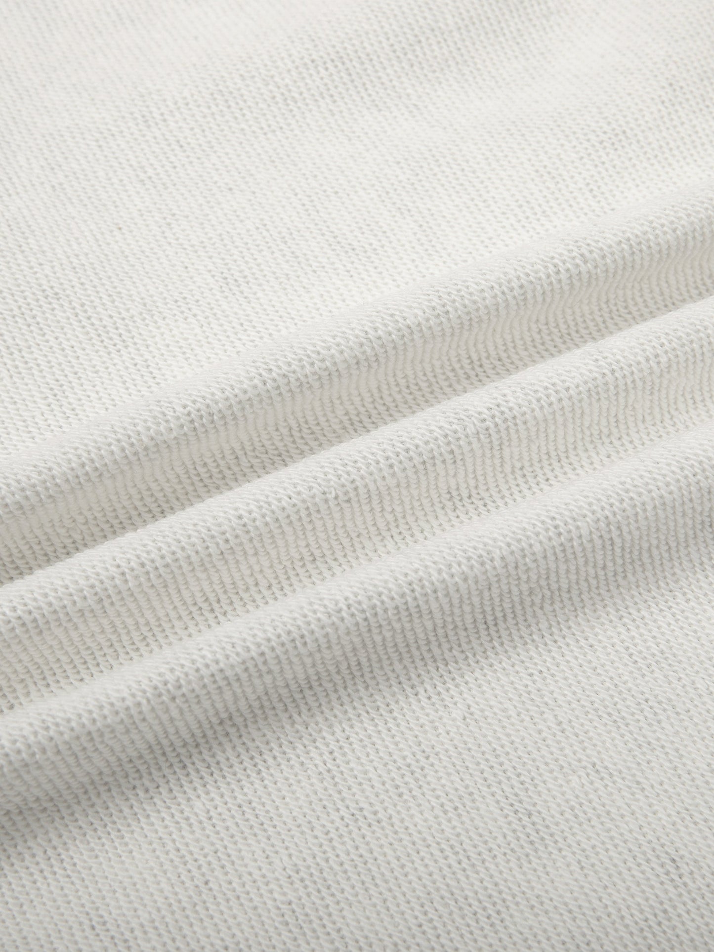 Essential Cropped Zip-Up Hoodie D o n e s t a t e