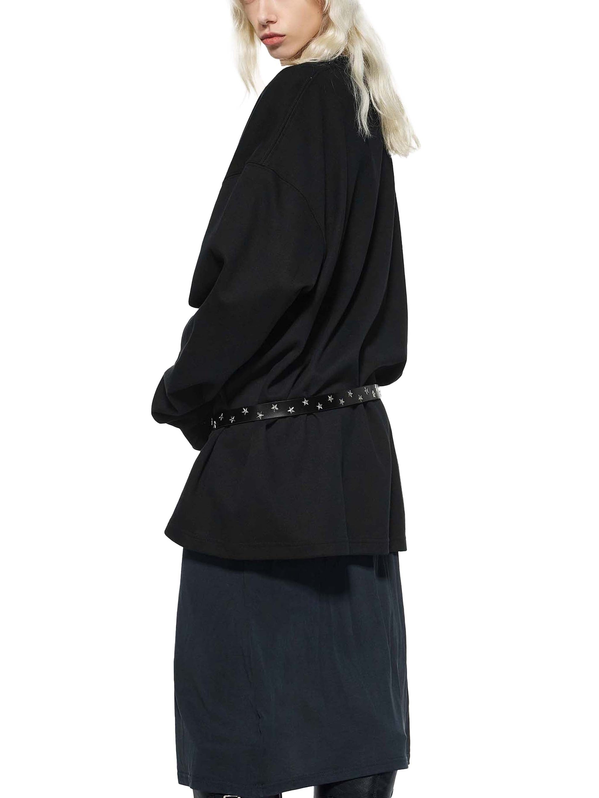 Knitted Round Neck Oversize Sweatshirt D o n e s t a t e