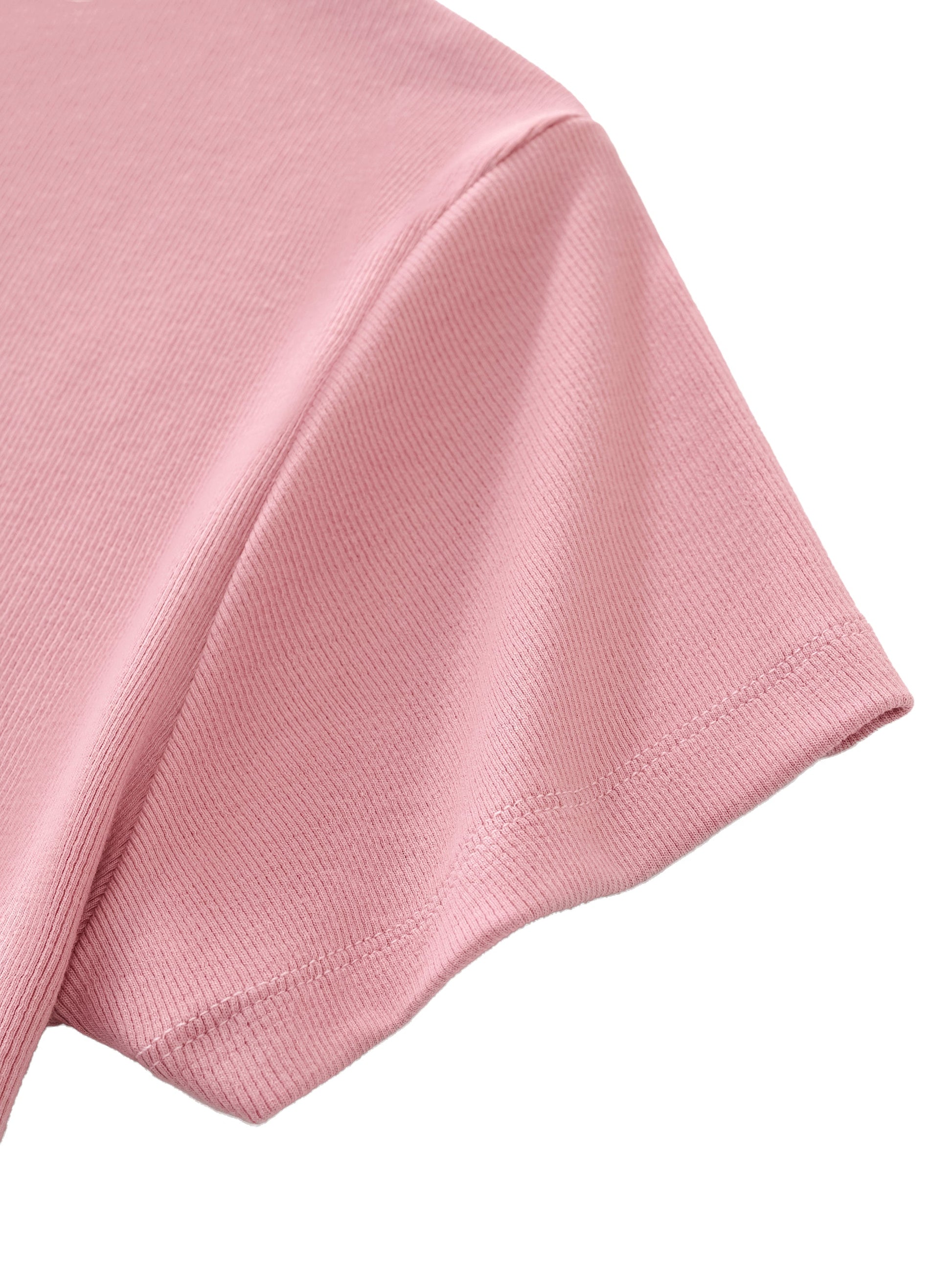 Essential Slim Fit Mock Neck T-Shirt D o n e s t a t e