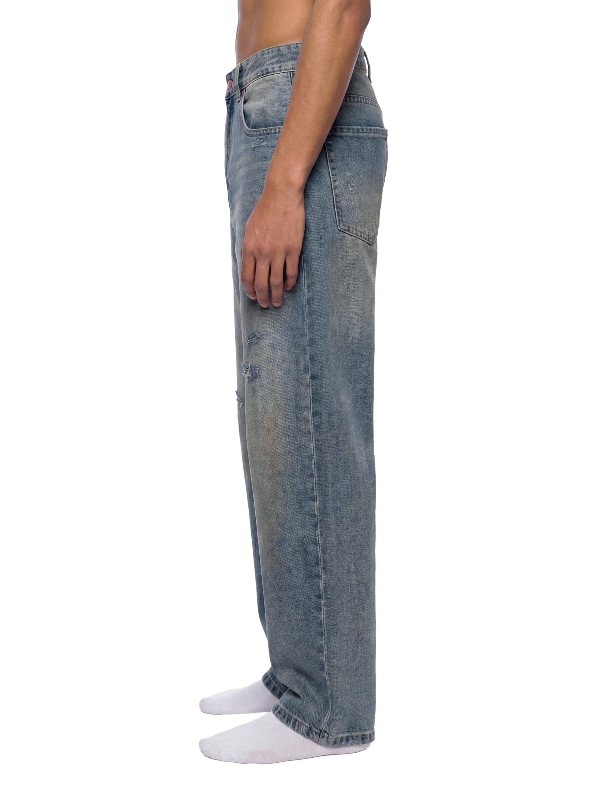 Men's Distressed Barrel Leg Jeans ODMPOD
